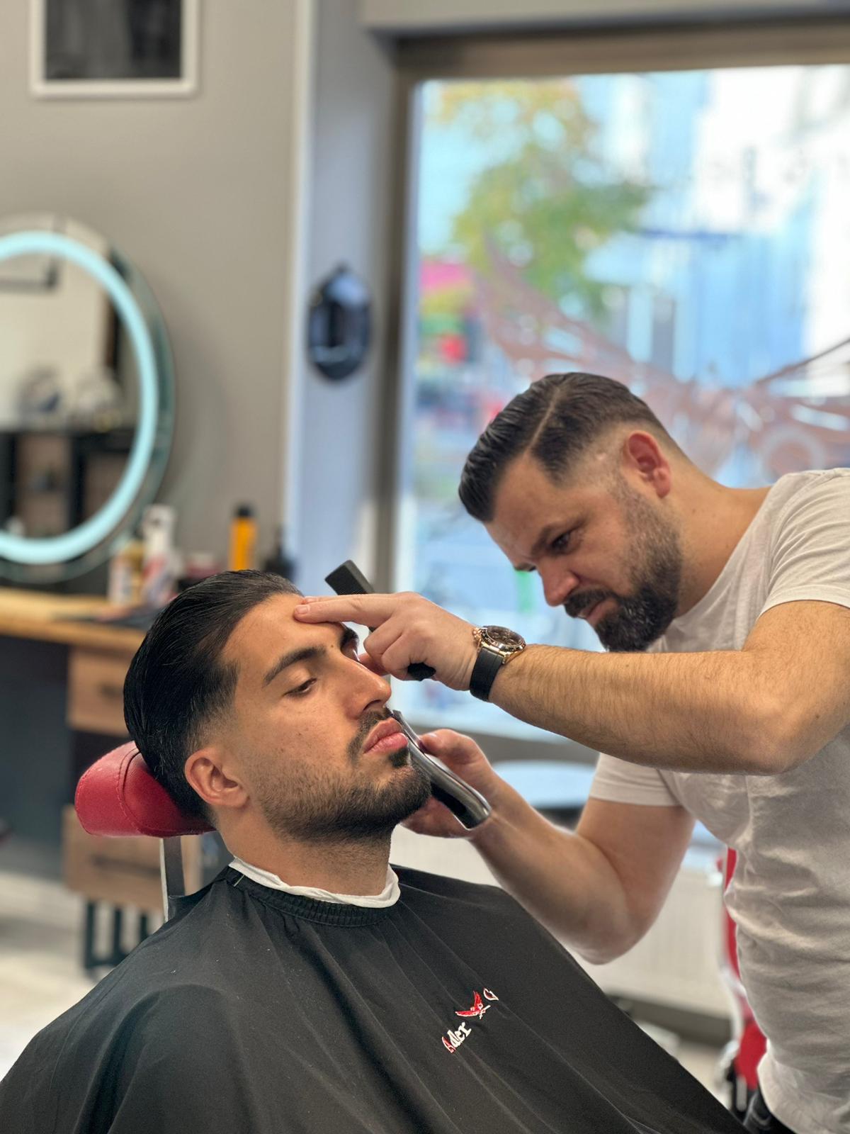 Emre Can im Adler Cut Salon Frankfurt